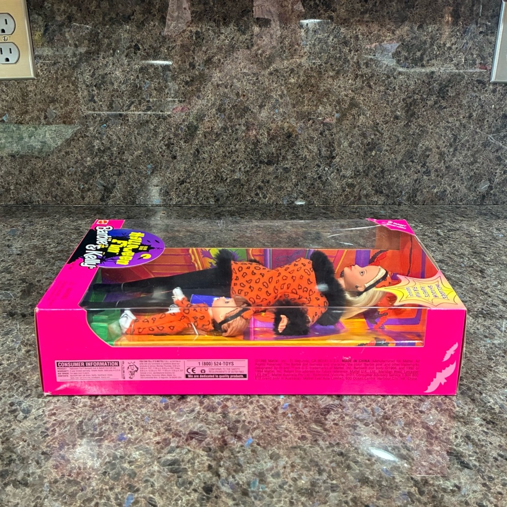 1998 NRFB Barbie & Kelly Halloween Fun Doll Gift Set - Picture 6 of 9